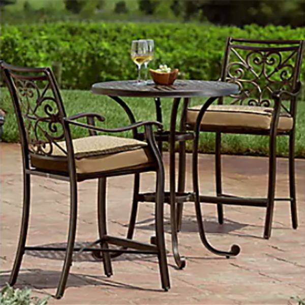 A Beginner's Guide to Buying Patio Furniture Sears